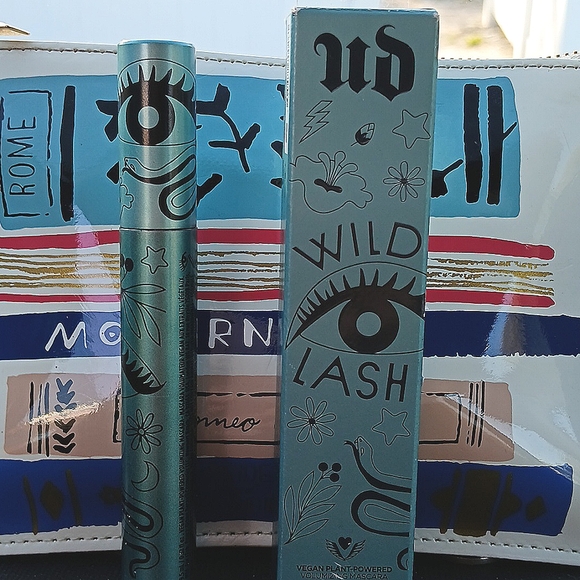 3/$30 NIB Urban Decay Wild Lash Plant Powered Volumizing Mascara - Picture 1 of 5